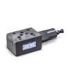 Zawór hydrauliczny Yuken serii MBB-03 do montażu warstwowego. Widok na metalowy korpus zaworu przelewowego, porty przyłączeniowe CETOP 3 oraz mechanizm nastawczy.